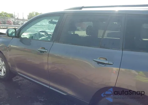 2010 Toyota Highlander Base V6 из США, поврежденный, VIN 5TDZK3EH6AS014923